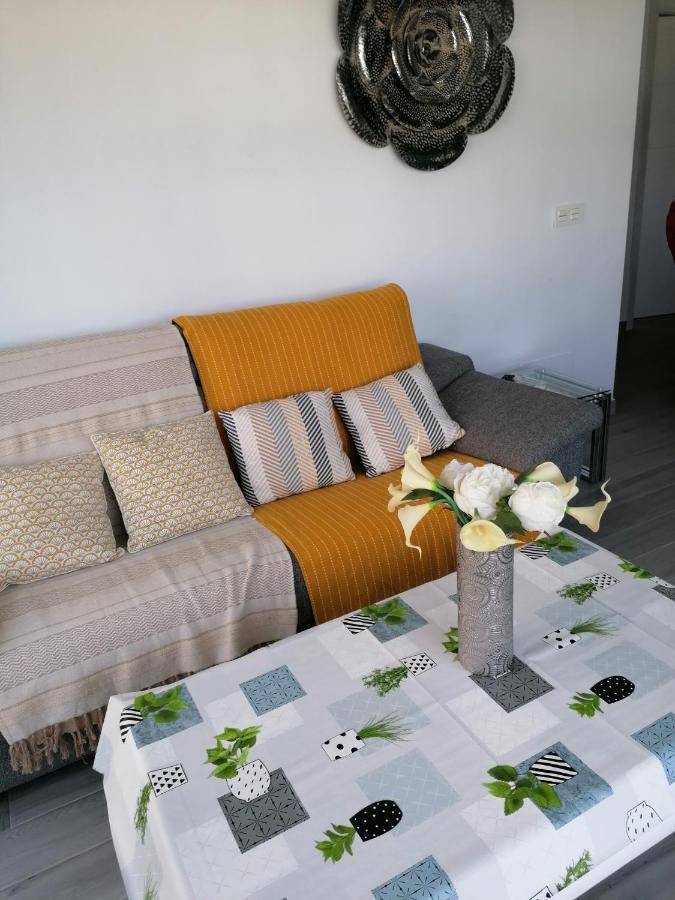 Appartement Moderne Pour 6 Adultes 베날마데나코스타 외부 사진